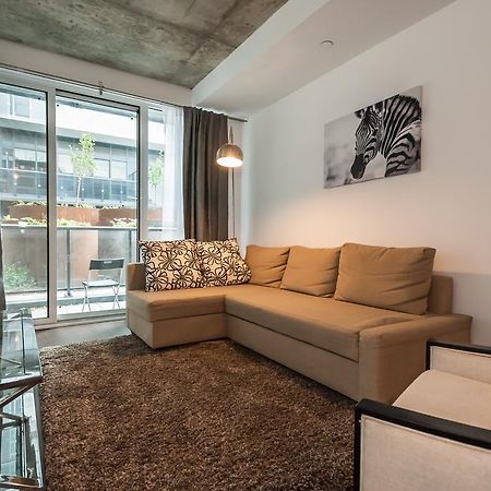 Lifesuites King West Loft Toronto Room photo